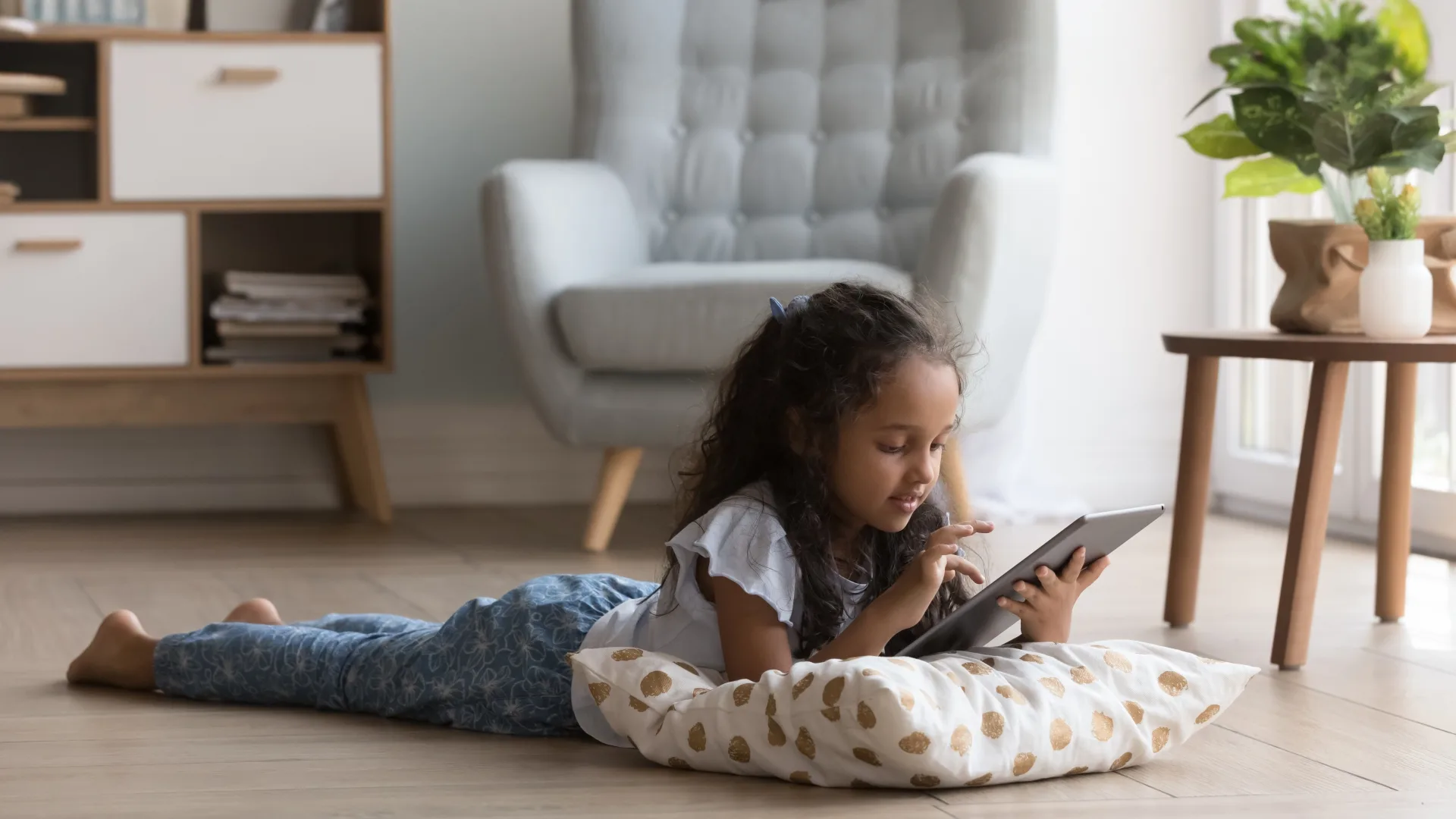 How To Minimise Gadget Use Amongst Students - SkillStork